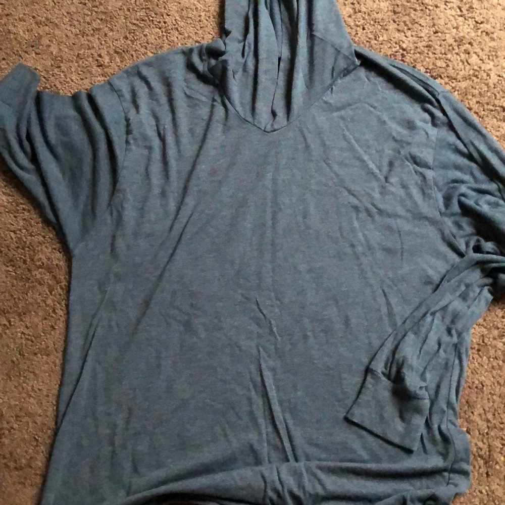 : - Picture 2 of 3
